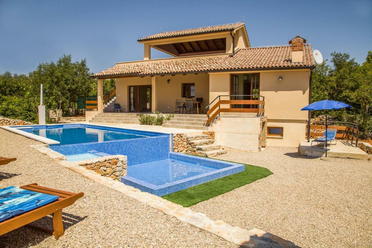 Villa Nabucco Kras Buitenkant foto